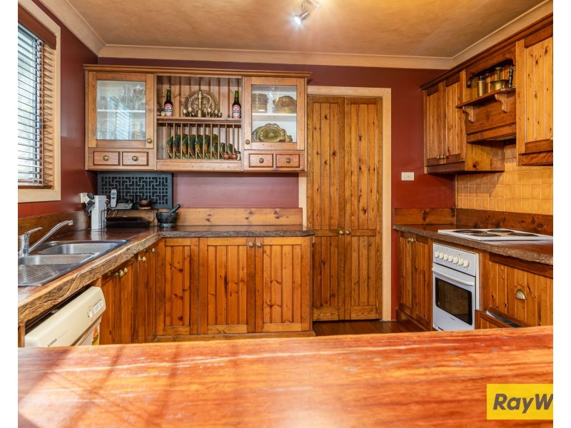 16 Burri Palm Way, Surfside NSW 2536