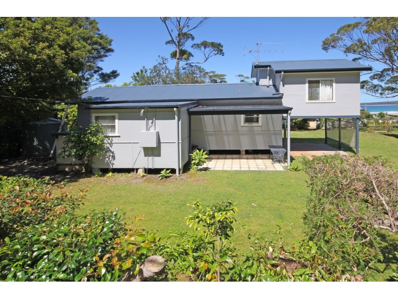 38 Durras Road, Durras North NSW 2536