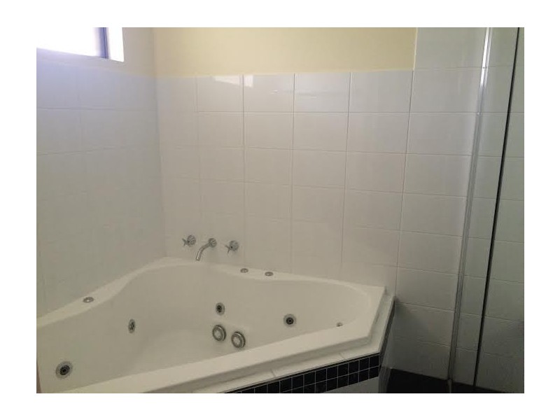 85 Sunpatch Parade, Tomakin NSW 2537