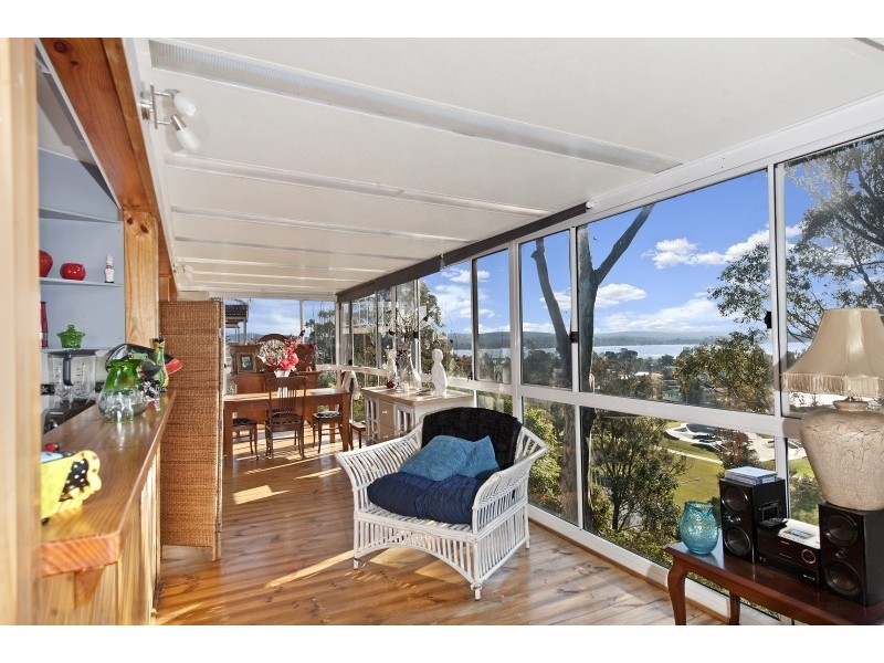 21 Ridge Street, Catalina NSW 2536