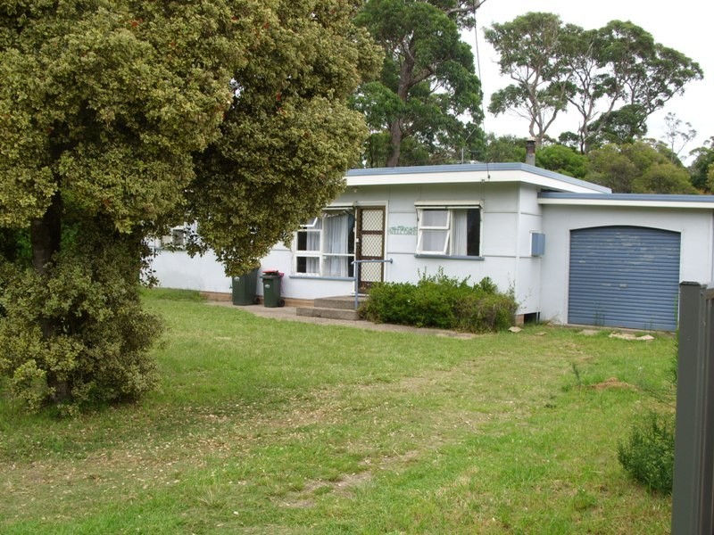 9 Native Way, Moruya Heads NSW 2537