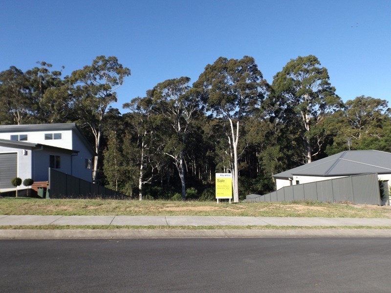 101 Courtenay Crescent, Long Beach NSW 2536