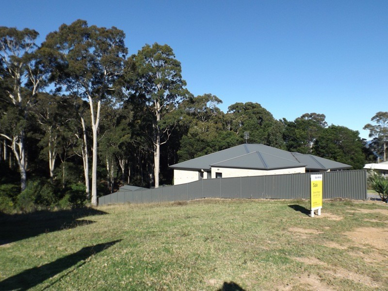 101 Courtenay Crescent, Long Beach NSW 2536