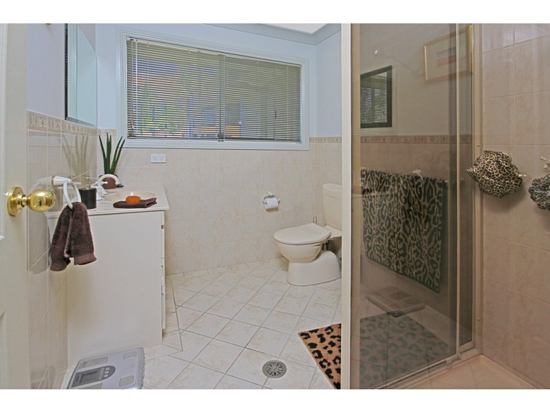 125 Vista Avenue, Batemans Bay NSW 2536