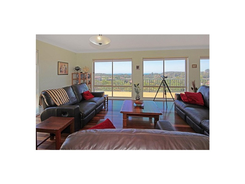 173 George Bass Drive, Surf Beach NSW 2536