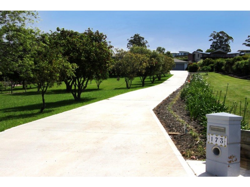 173 George Bass Drive, Surf Beach NSW 2536