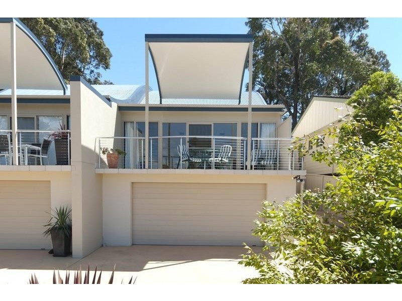 19B Denham Avenue, Denhams Beach NSW 2536