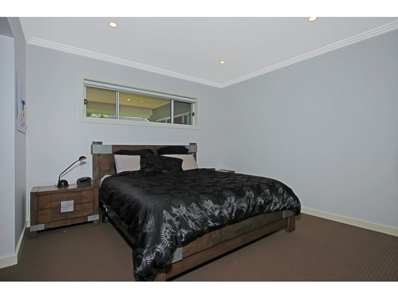 9 Suzanne Way, Broulee NSW 2537