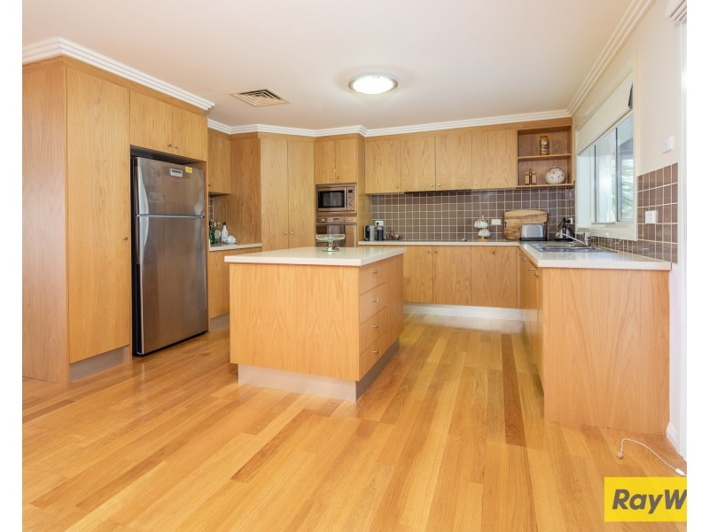42 Cook Avenue, Surf Beach NSW 2536