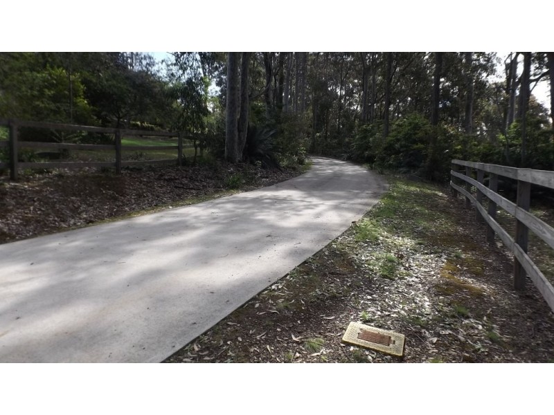 10 Nicholas Grove, Rosedale NSW 2536