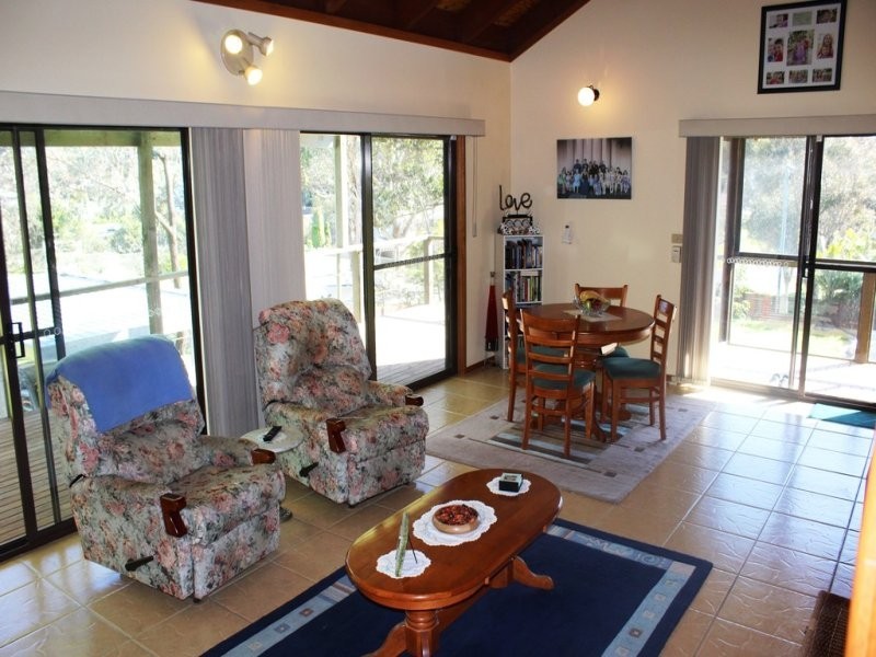 380 George Bass Drive, Malua Bay NSW 2536