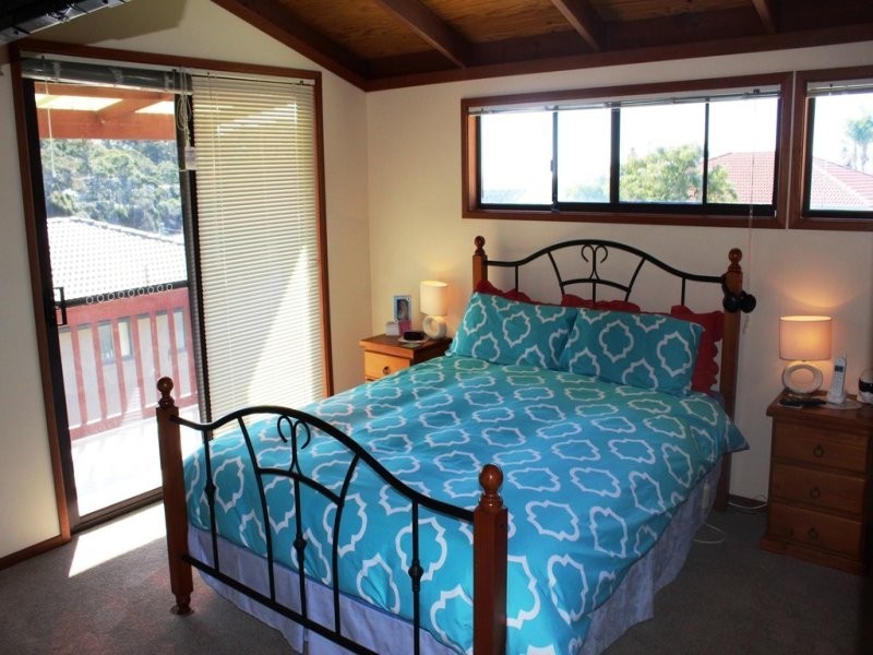 380 George Bass Drive, Malua Bay NSW 2536