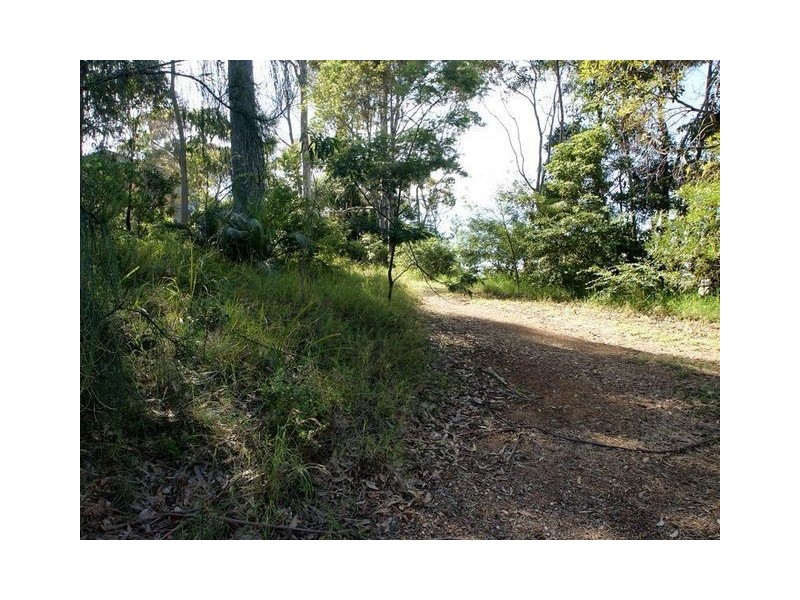 645 Beach Road, Surf Beach NSW 2536