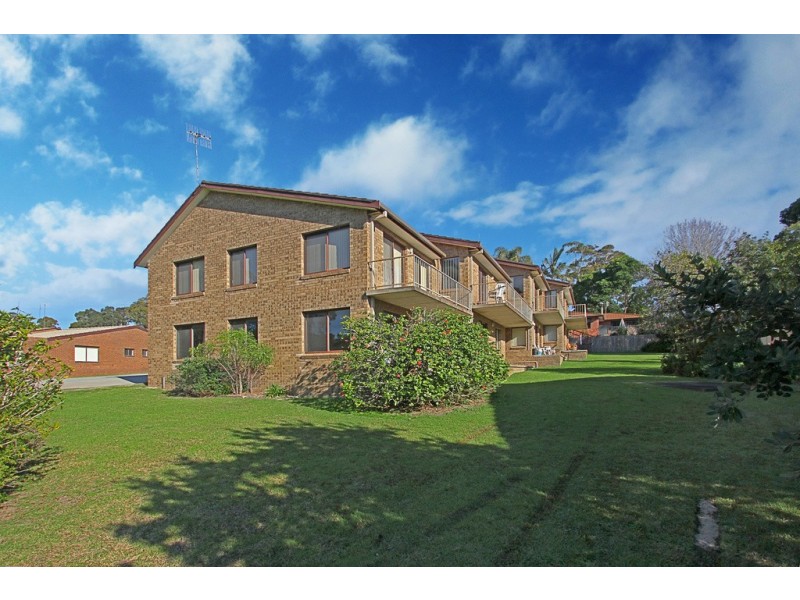 1/676 Beach Road, Surf Beach NSW 2536