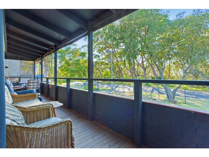 57 Canberra Avenue, South Durras NSW 2536