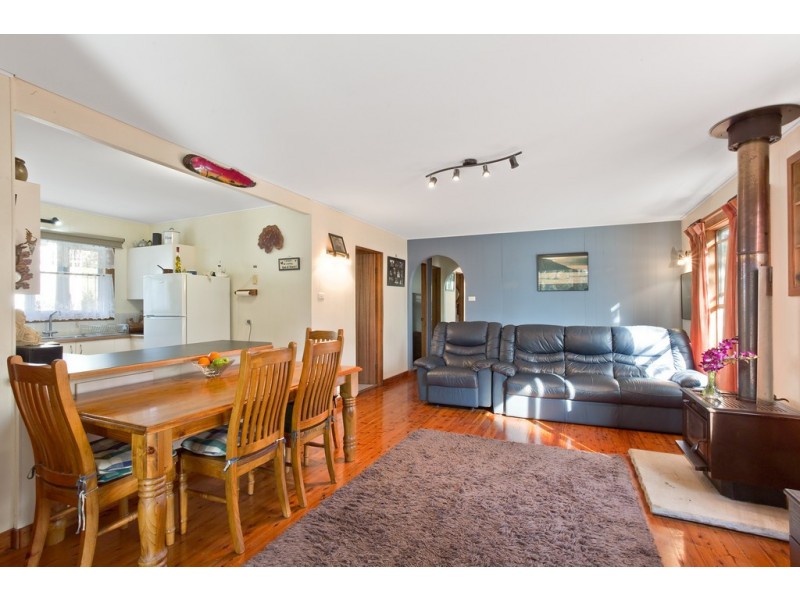 57 Canberra Avenue, South Durras NSW 2536
