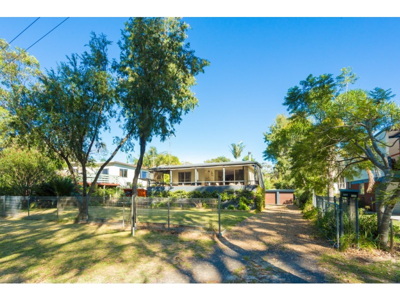 57 Canberra Avenue, South Durras NSW 2536