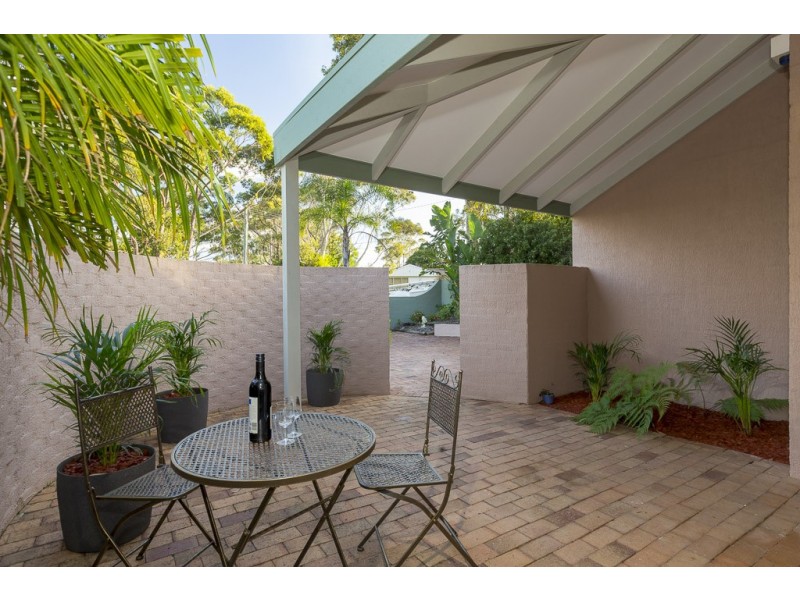1/17-19 Barbara Crescent, Denhams Beach NSW 2536