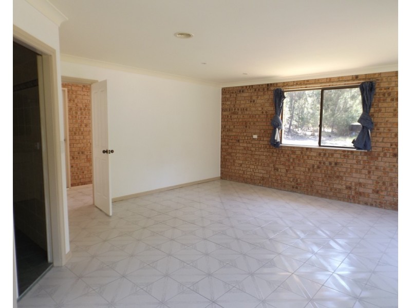 128 Old Mossy Point Road, Mossy Point NSW 2537
