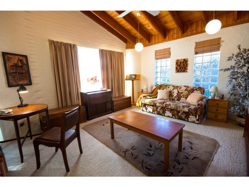 29 Explorers Way, Surf Beach NSW 2536