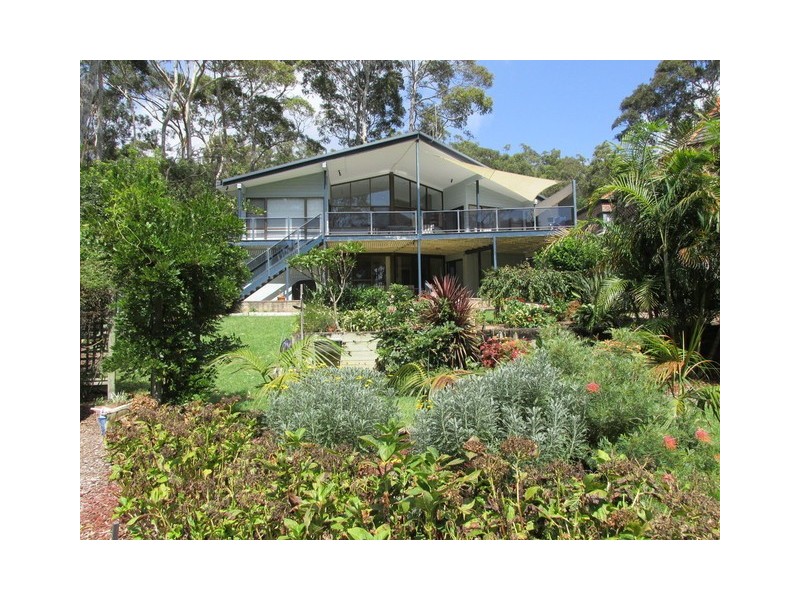 204 George Bass Drive, Lilli Pilli NSW 2536
