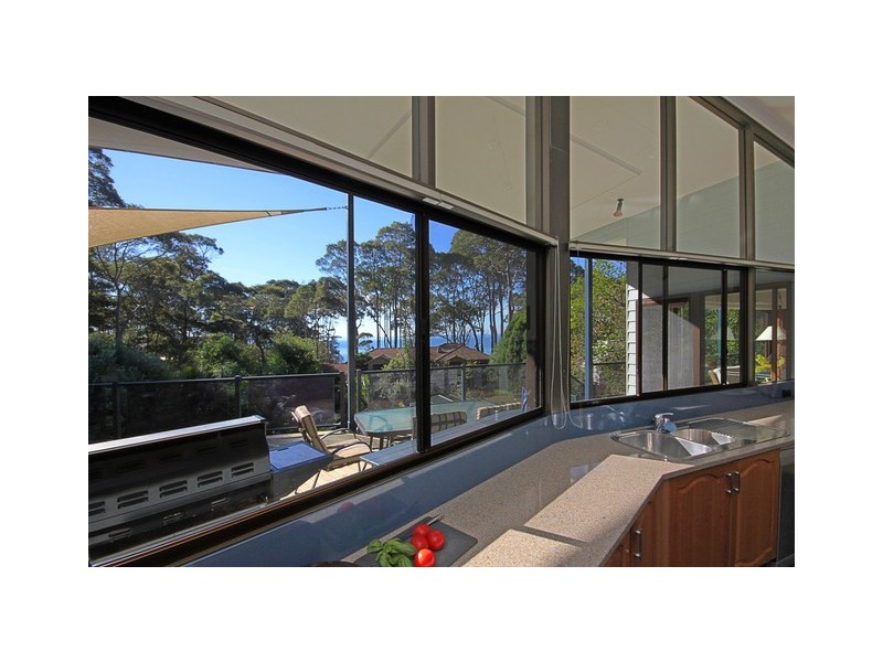 204 George Bass Drive, Lilli Pilli NSW 2536