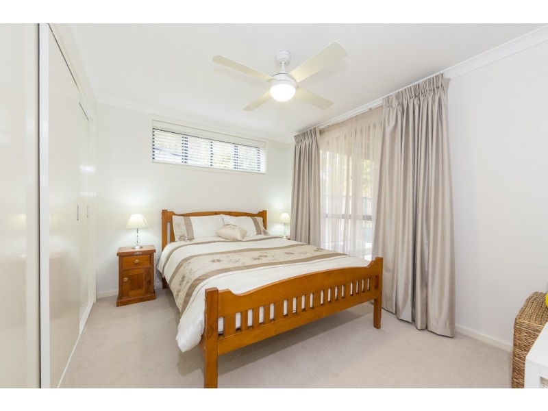 67 Berrima Parade, Surfside NSW 2536