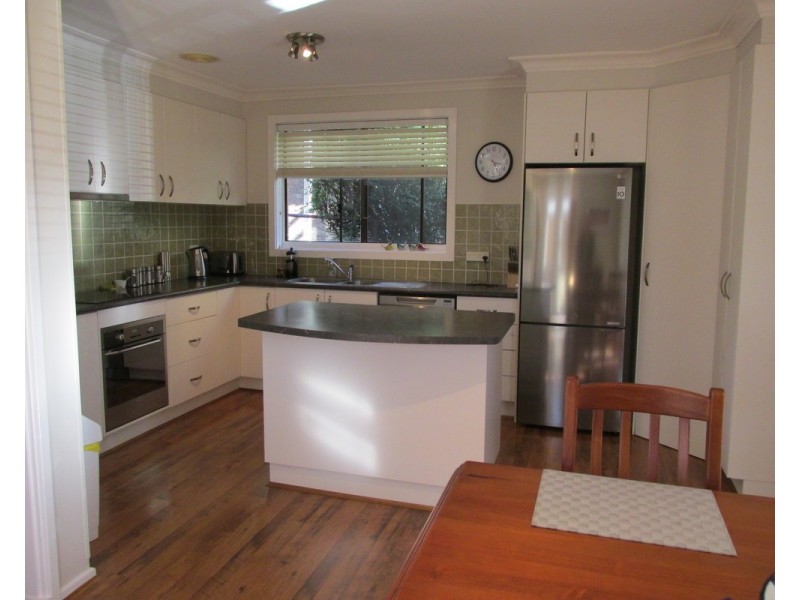 8 Binda Street, Malua Bay NSW 2536