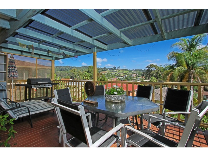 27 Ocean Avenue, Surf Beach NSW 2536
