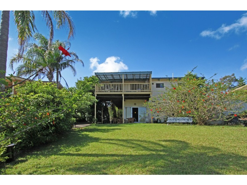 27 Ocean Avenue, Surf Beach NSW 2536