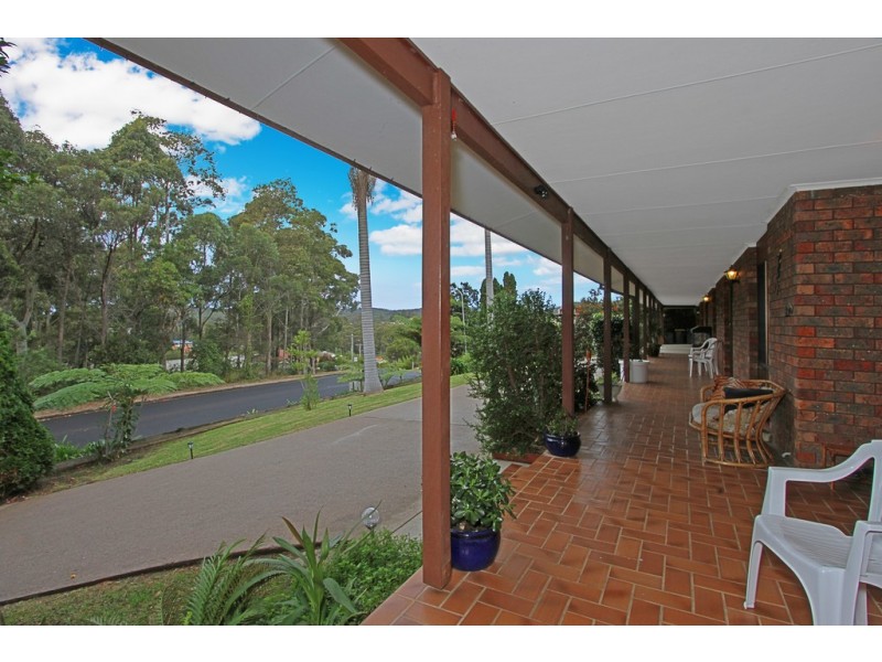 60 Cook Avenue, Surf Beach NSW 2536