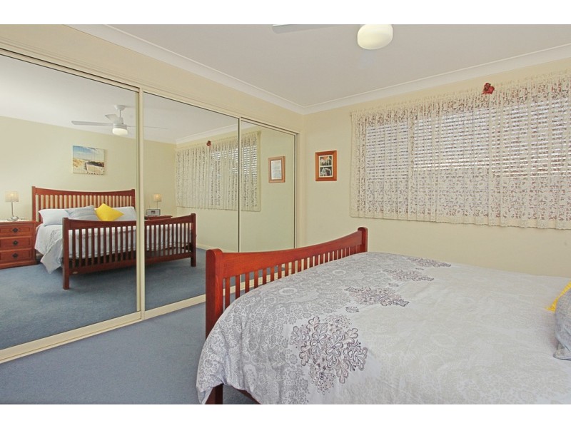 3 Blaxland Crescent, Sunshine Bay NSW 2536