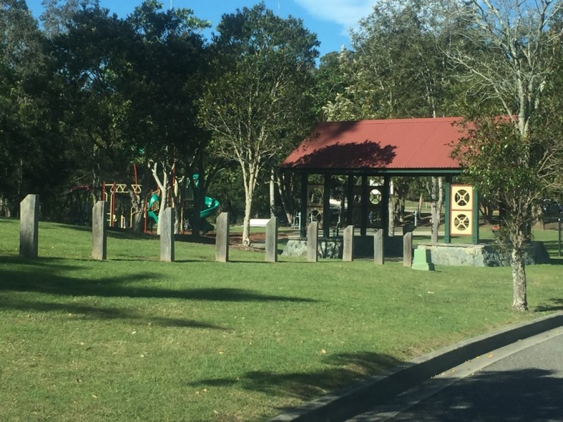 3 Carroll Court, Arana Hills QLD 4054