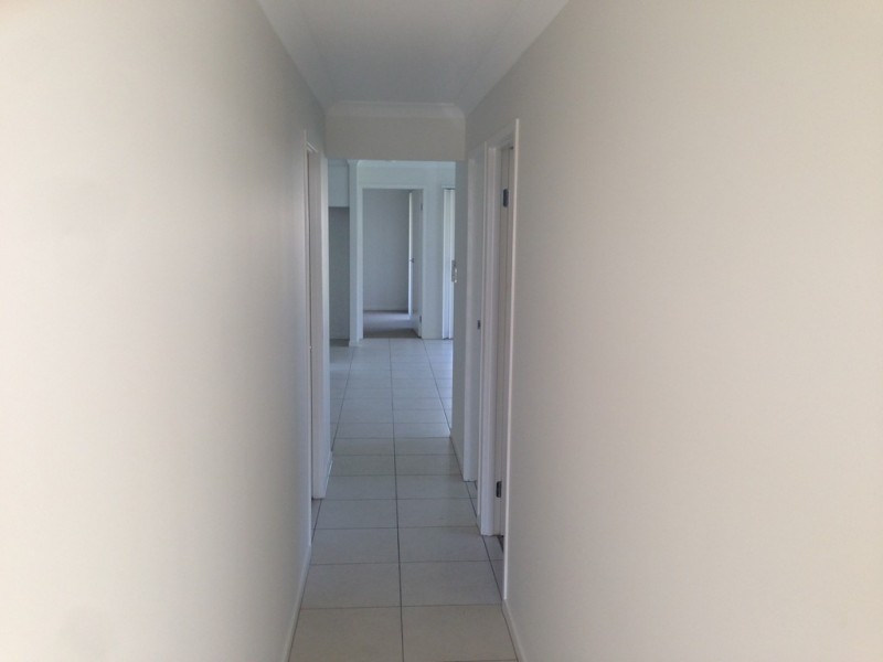 2/11 Poole Crt, Caboolture QLD 4510