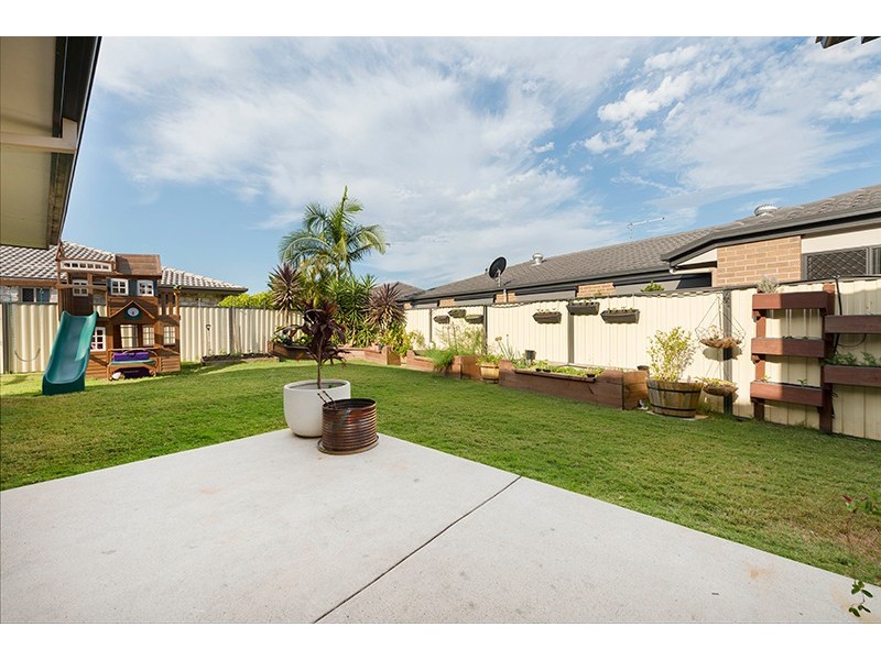 8 Stopford Street, Caboolture QLD 4510