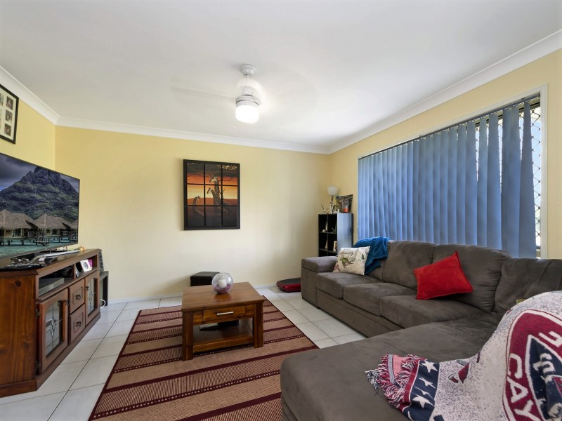 7 Carnarvon Court, Upper Caboolture QLD 4510