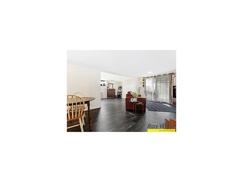 33 Kevin Street, Deception Bay QLD 4508