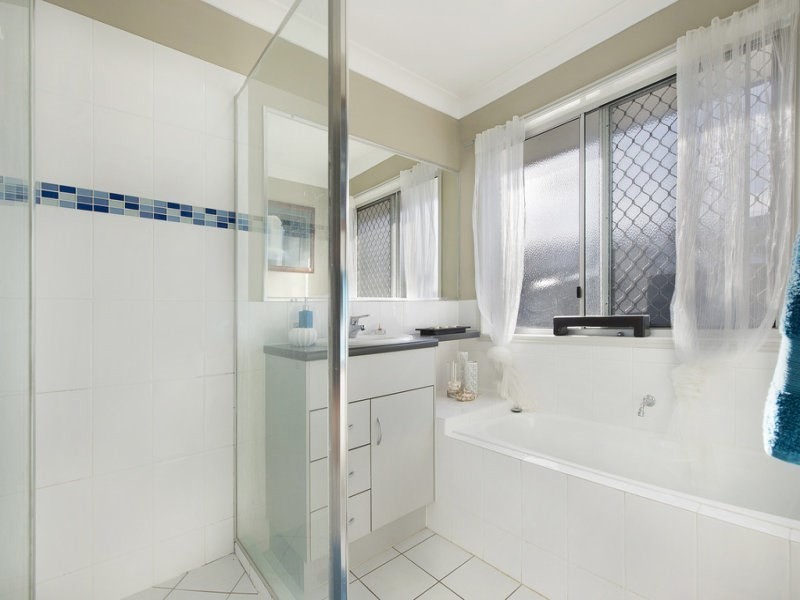 17 Kirsty Court, Caboolture QLD 4510