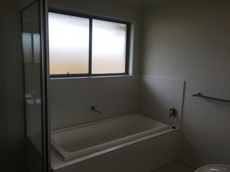 8 Lippiatt Street, Burpengary QLD 4505