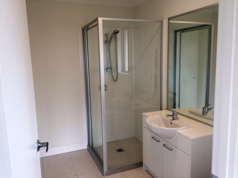 8 Lippiatt Street, Burpengary QLD 4505