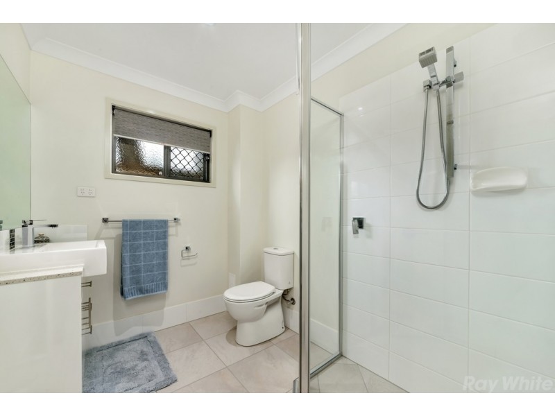 Everton Hills QLD 4053