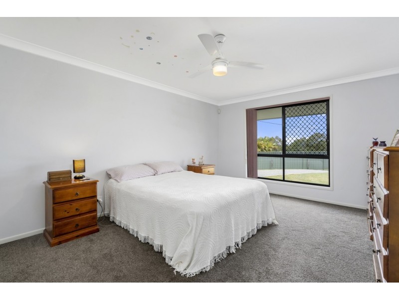 24 Cliff Court, Elimbah QLD 4516