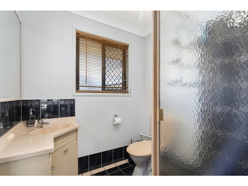 24 Cliff Court, Elimbah QLD 4516