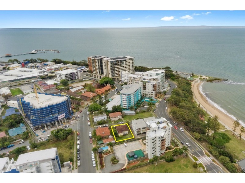 1 Dix St, Redcliffe QLD 4020