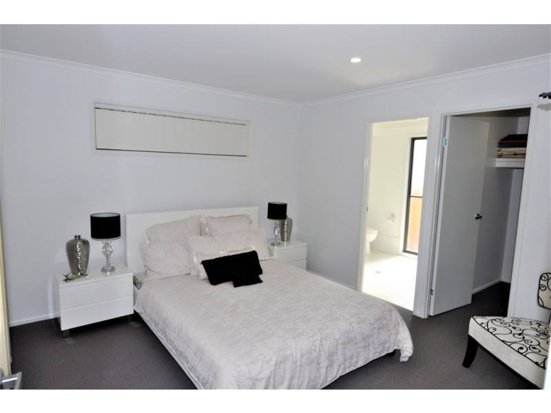 38 GRAINGER CCT, Burpengary QLD 4505