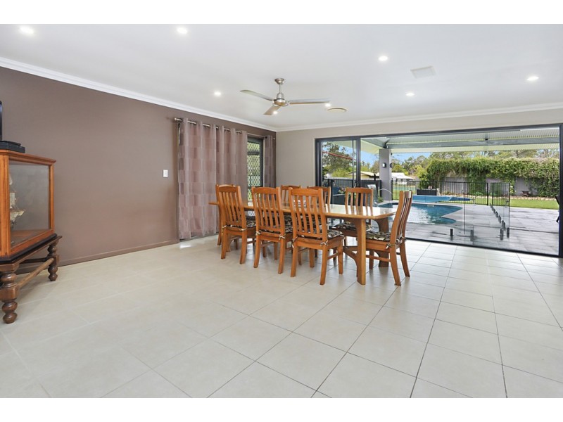 10 Beacon St, Morayfield QLD 4506
