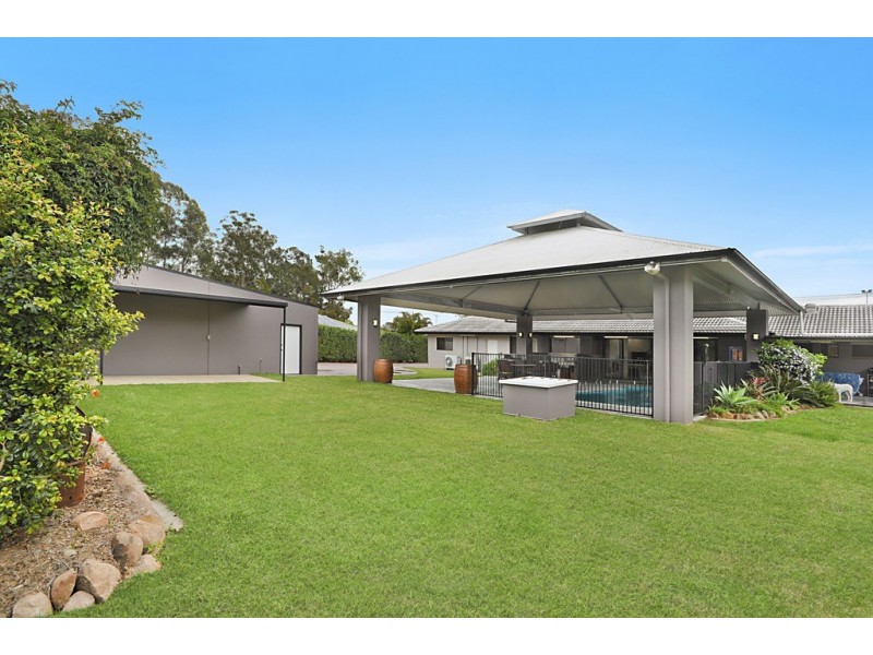 10 Beacon St, Morayfield QLD 4506