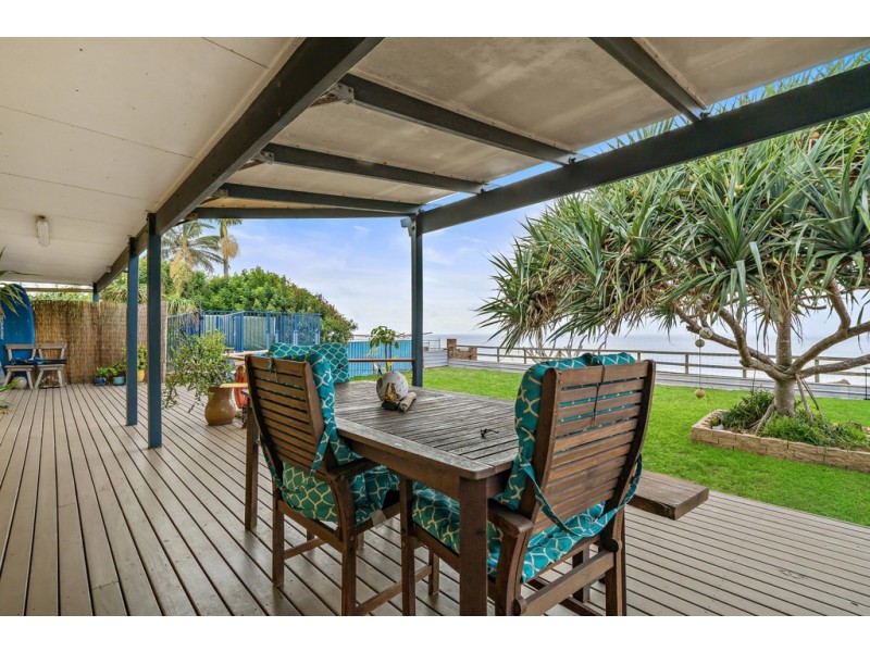 28 Bayside Dve, Beachmere QLD 4510