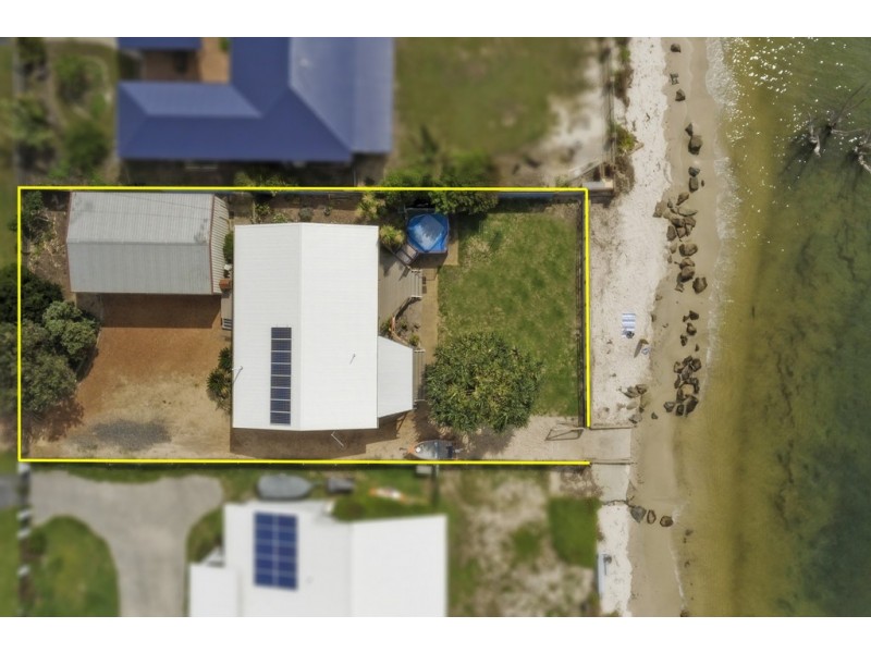 28 Bayside Dve, Beachmere QLD 4510