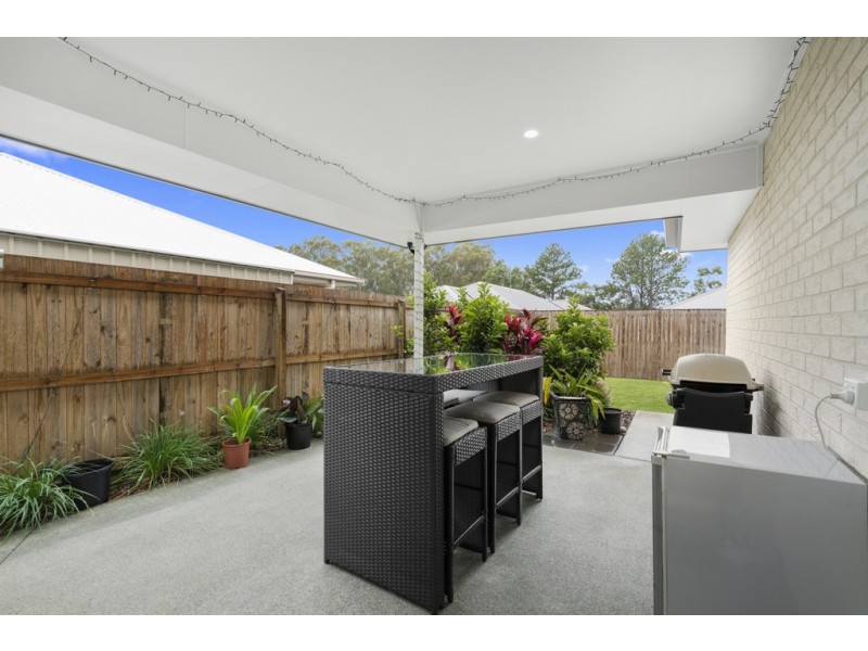 18 Pandora St, Burpengary QLD 4505